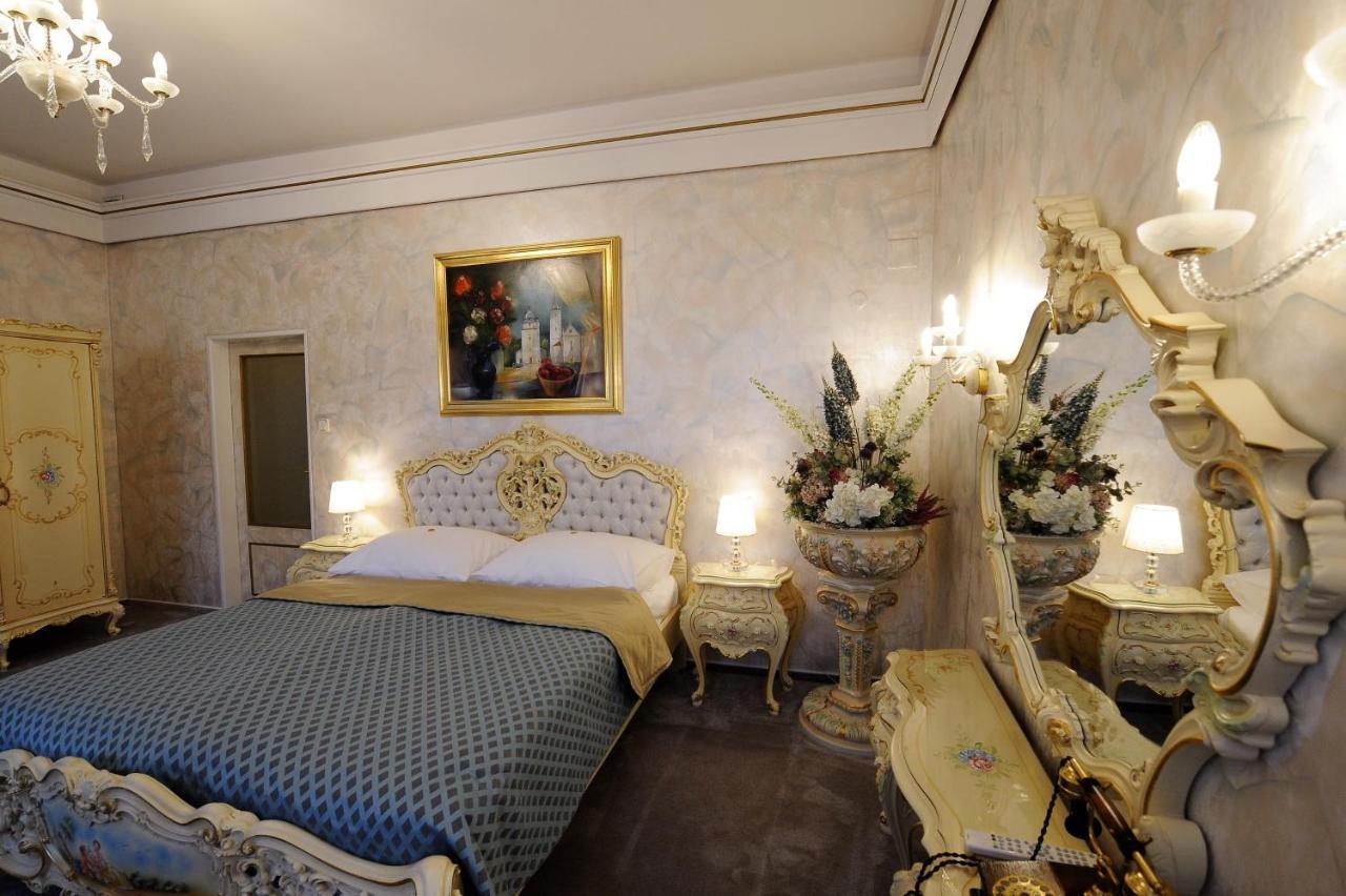 Hotel Prince De Ligne Теплице Екстериор снимка