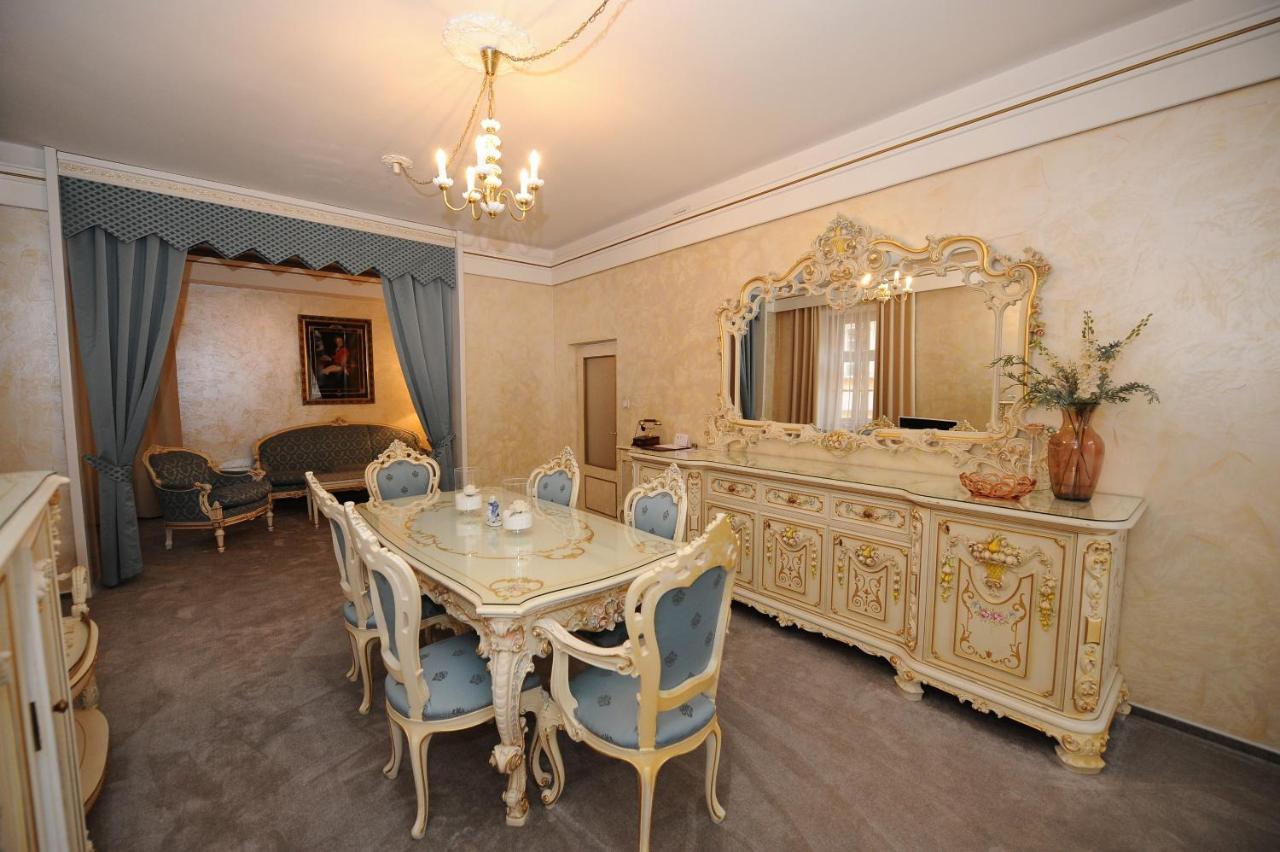 Hotel Prince De Ligne Теплице Екстериор снимка