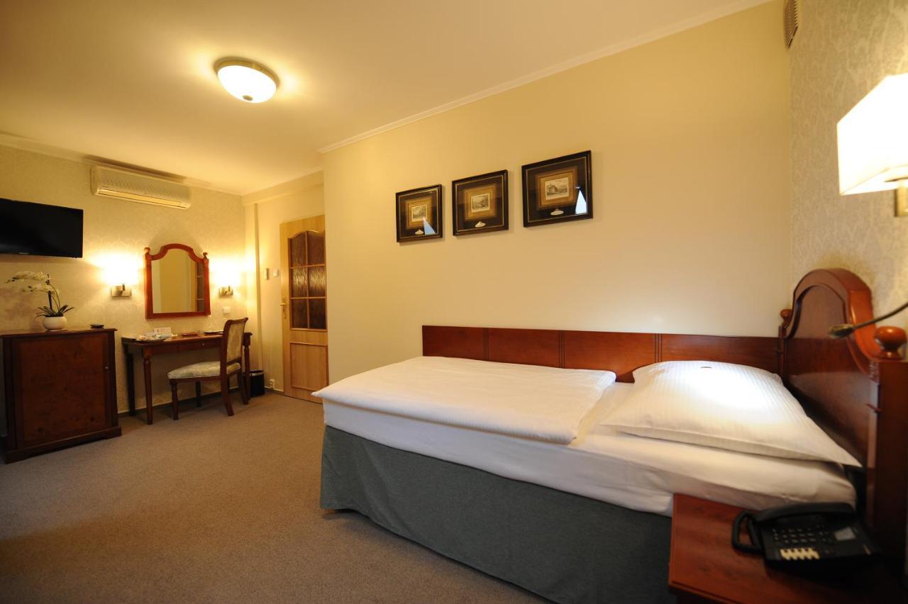 Hotel Prince De Ligne Теплице Екстериор снимка
