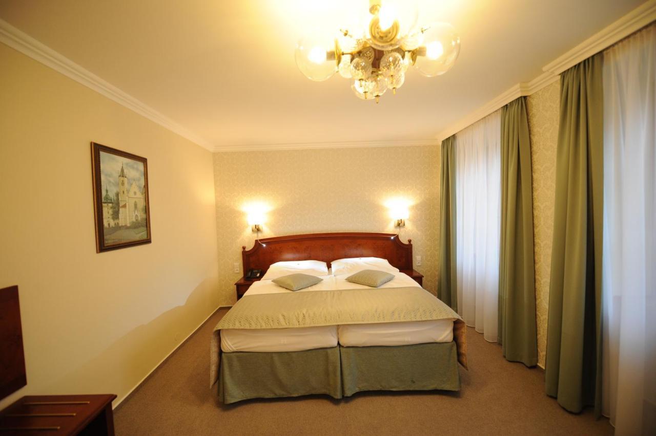 Hotel Prince De Ligne Теплице Екстериор снимка