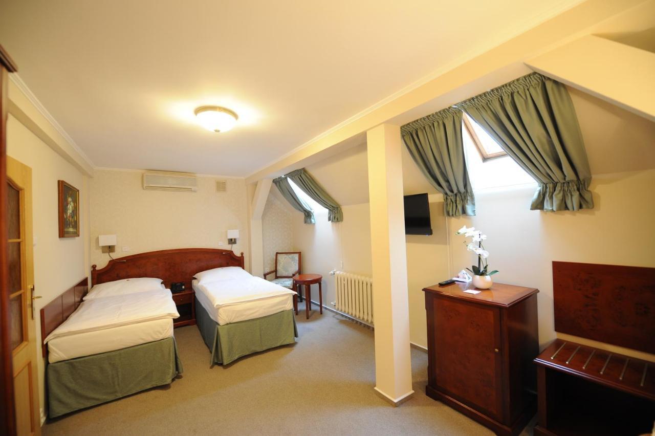 Hotel Prince De Ligne Теплице Екстериор снимка