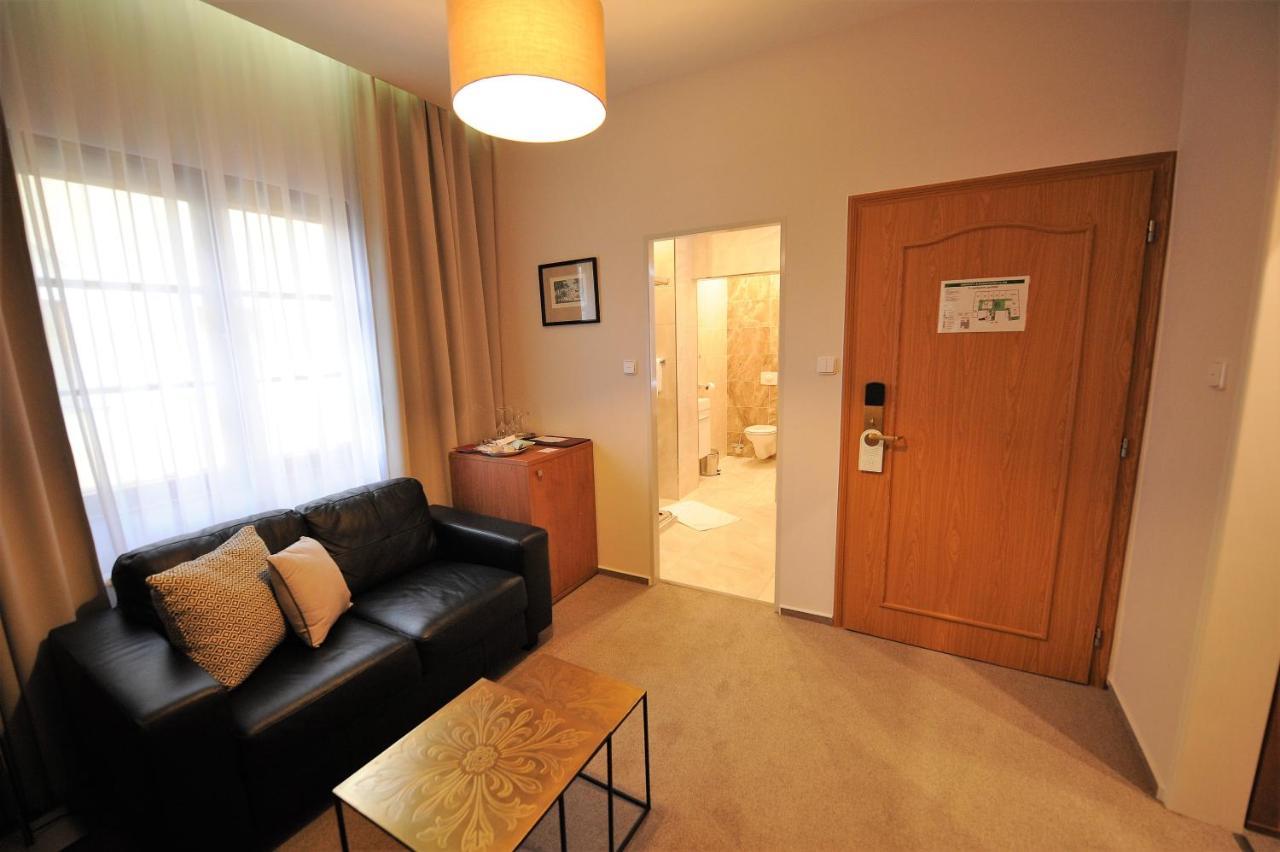 Hotel Prince De Ligne Теплице Екстериор снимка