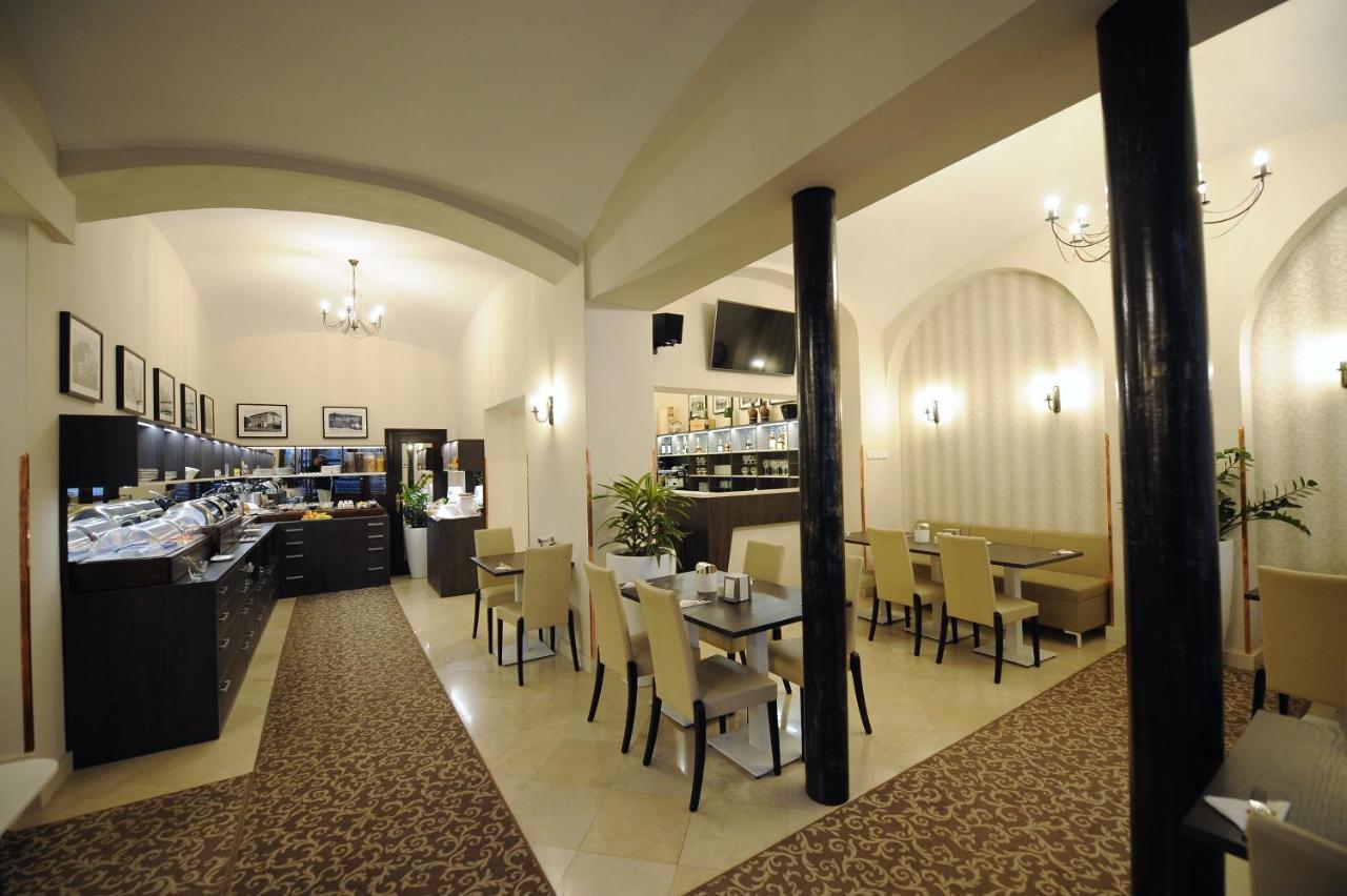Hotel Prince De Ligne Теплице Екстериор снимка