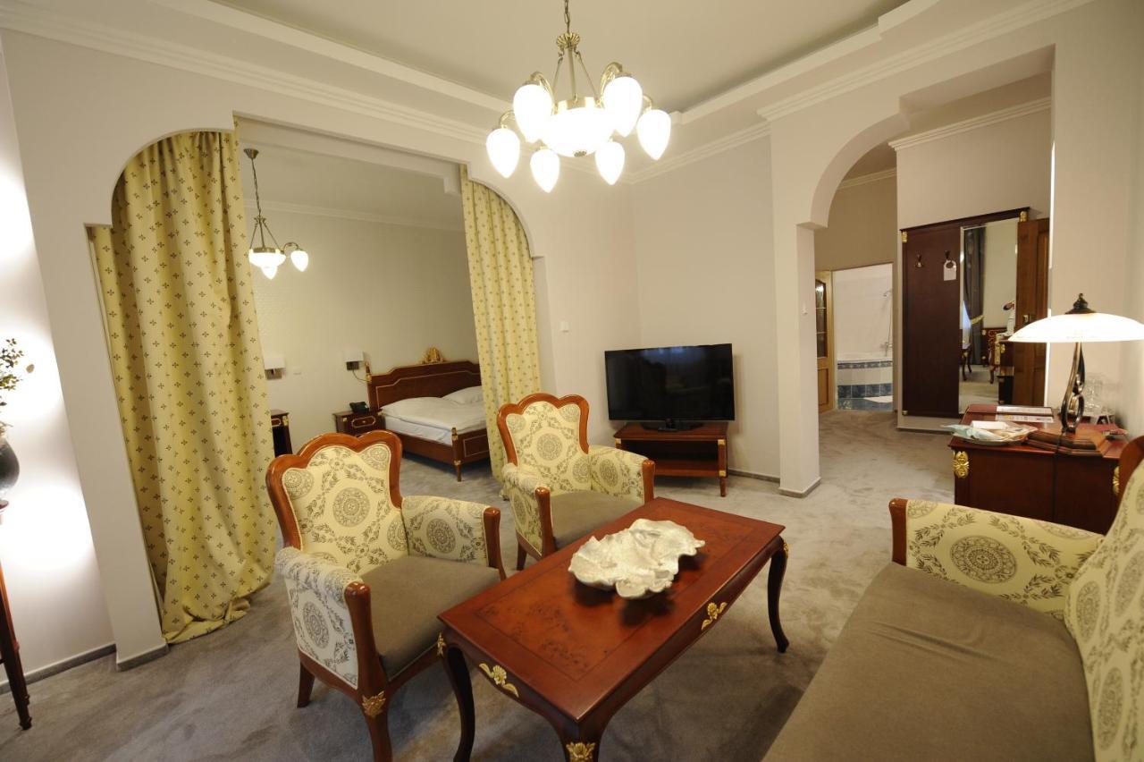 Hotel Prince De Ligne Теплице Екстериор снимка