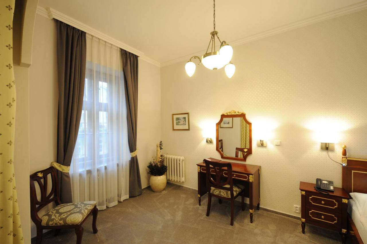 Hotel Prince De Ligne Теплице Екстериор снимка