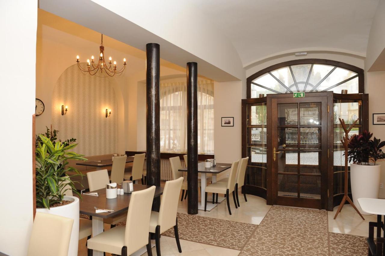 Hotel Prince De Ligne Теплице Екстериор снимка