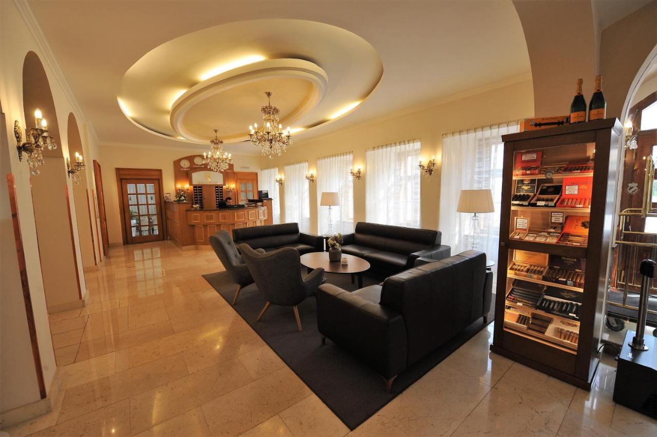 Hotel Prince De Ligne Теплице Екстериор снимка